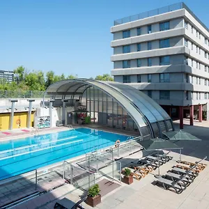 מלון דירות Airport Suites, Affiliated By Melia, מדריד